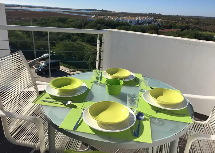 Golden Beach Apartment, Cabanas - Rua Das Giestas Lote 4 J