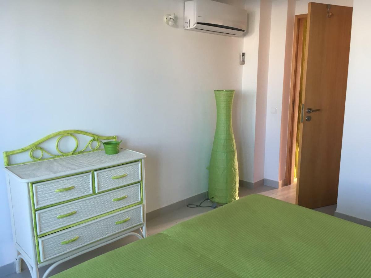 Golden Apartment, - Rua Giestas Lote 4 J *
